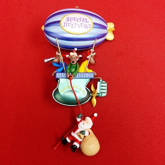 Hallmark  Kris and the Kringles Magic Movement 2005 Christmas Ornament - Picture 4 of 12